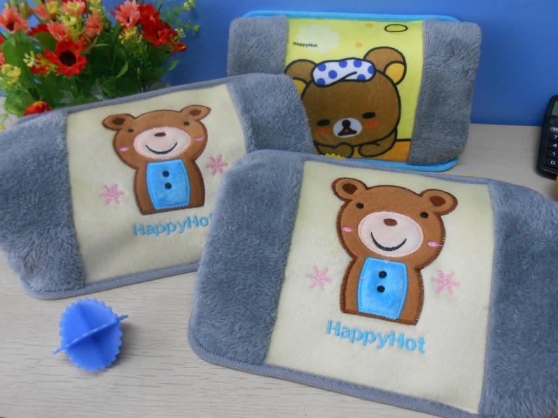 供應(yīng)雙插手燙畫電熱水袋生產(chǎn)廠家