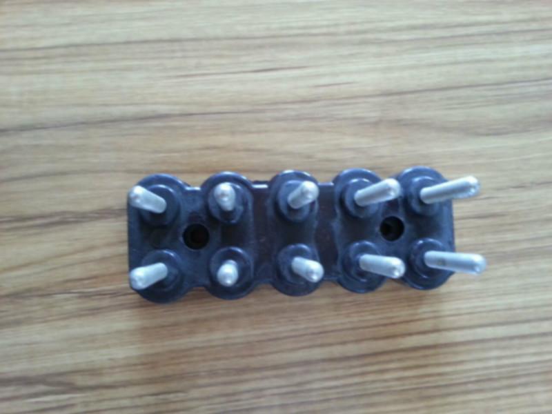 供應(yīng)南京Y2-355十柱型電機(jī)接線板批發(fā)