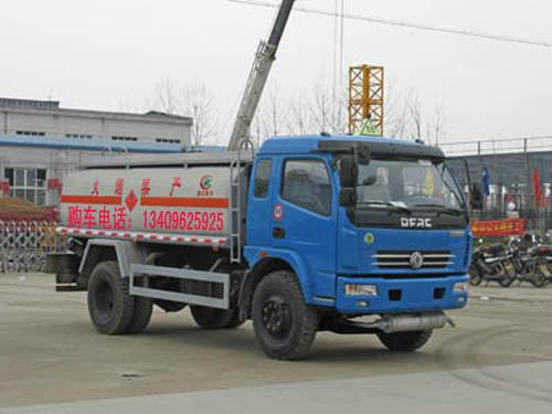 供應專業(yè)油罐車廠家直銷
