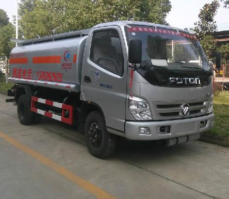 供應專業(yè)油罐車廠家直銷