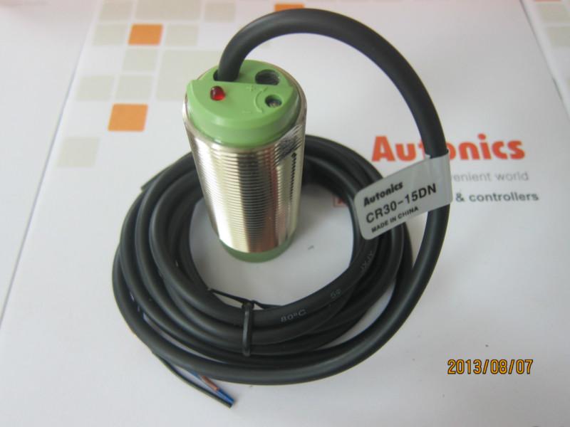 供應(yīng)電容式接近開關(guān)CR30-15DN