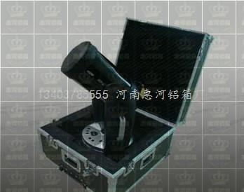 生产铝合金道具箱的厂家河南铝箱惠河铝箱厂专业生产铝合金工具箱仪器箱航空箱道具箱欢迎致电13403785555图片