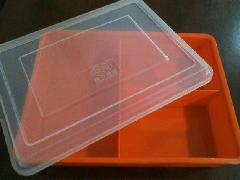 供應(yīng)三格四格五格飯盒塑料快餐盒