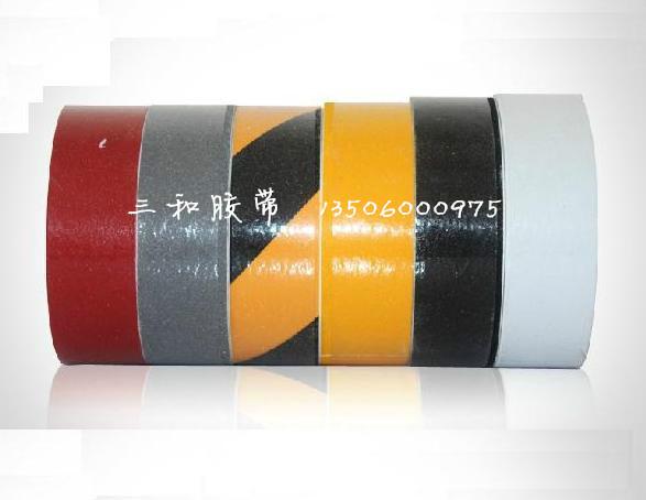 供應(yīng)金剛砂貼防滑條，樓梯踏步金剛砂貼,PVC防滑膠帶