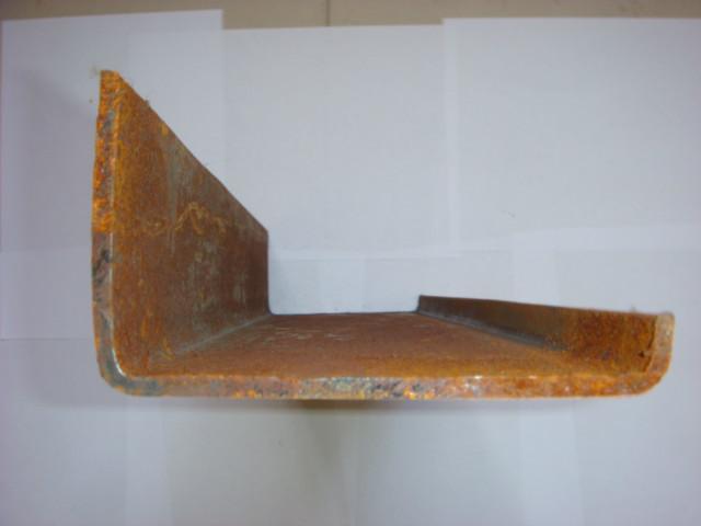 供應不等邊U型鋼