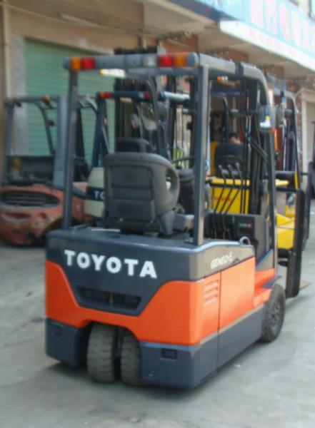 供應(yīng)豐田電動(dòng)叉車租賃