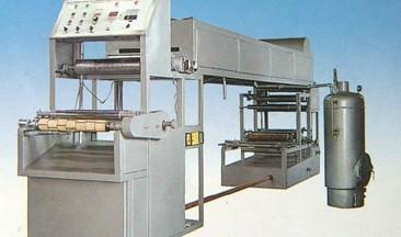 供應(yīng)不干膠膠帶機(jī) 600型鑫宏牌不干膠膠帶機(jī)