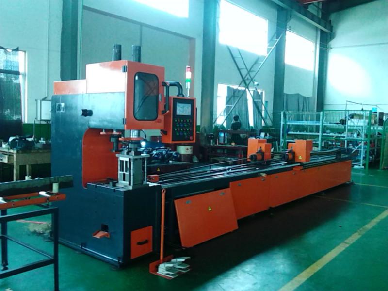 供應(yīng)管材沖孔機(jī)