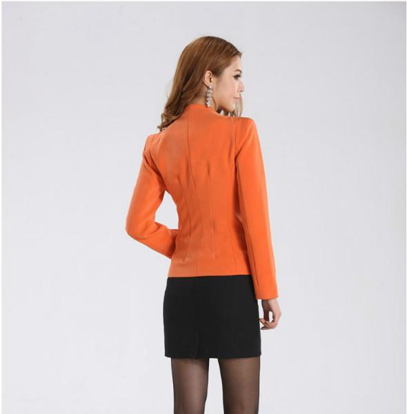 供應(yīng)專業(yè)訂做臨沂影樓職業(yè)裝