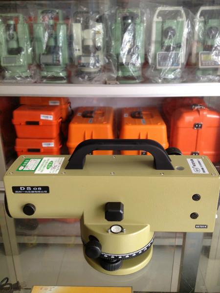 供應(yīng)蘇一光DS05精密水準(zhǔn)儀