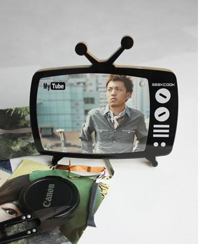 供應(yīng)香港荃灣亞加力相框｜訂做亞克力展示架｜有機(jī)玻璃相框價(jià)格