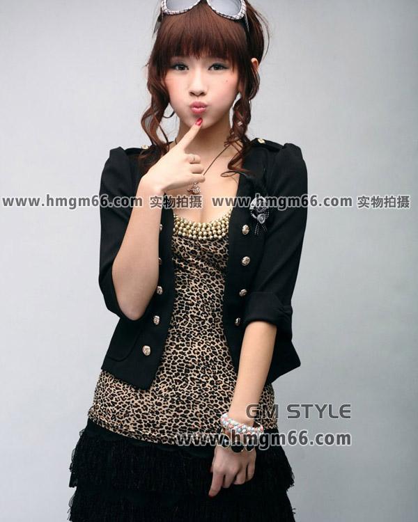 供應(yīng)短外套批發(fā)秋裝外套批發(fā)小西裝