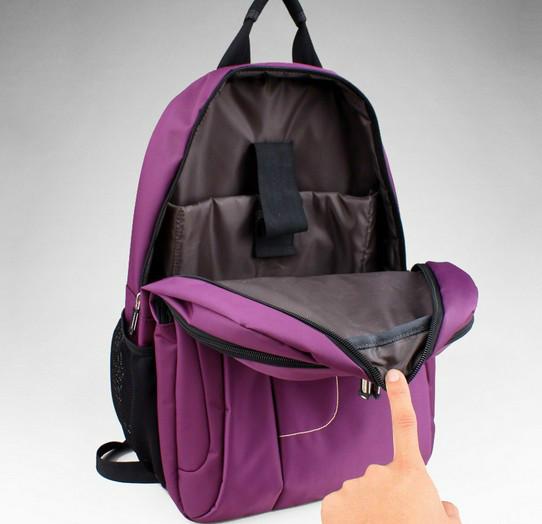 供應(yīng)專業(yè)生產(chǎn)牛津布背包雙肩背包