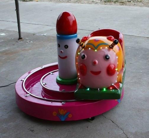 毛毛蟲軌道小火車投幣機(jī)圖片