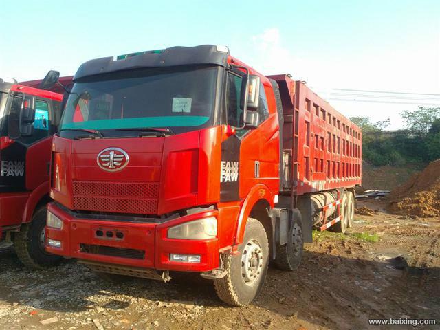 二手貨車j6前四后八自卸車低價(jià)出售圖片