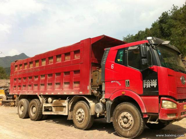 二手j6前四后八自卸車低價轉(zhuǎn)讓圖片