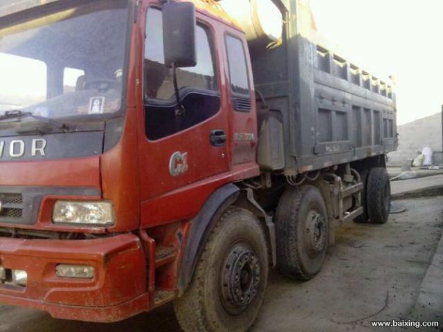 二手貨車瑞沃230馬力前四后四圖片