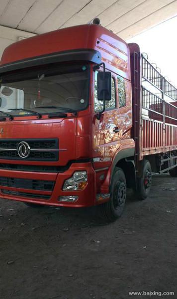 天龍前四后四廂式貨車圖片