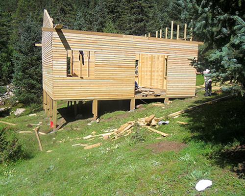 供應(yīng)益陽防腐木屋價錢