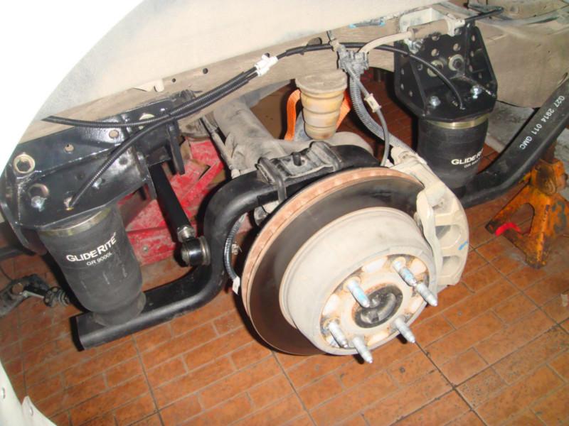 哪里可以改裝GMC空氣懸掛避震/傲奔空氣懸掛改裝