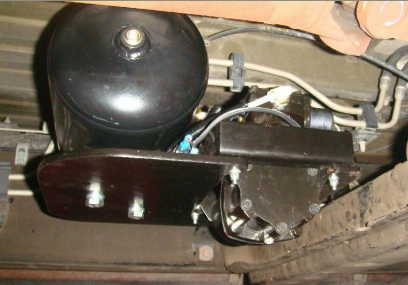 傲奔避震改裝圖片