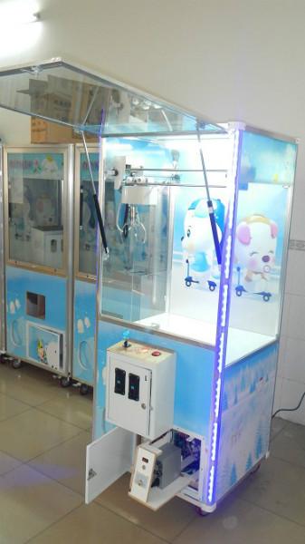 供應(yīng)四川抓公仔機(jī) 抓娃娃機(jī) 抓煙機(jī) 彈珠機(jī) 拍拍樂(lè)等娛樂(lè)玩具