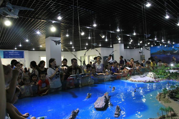 供應(yīng)軍事科普展覽模型廠家公司