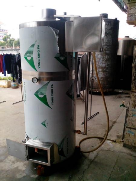 供應(yīng)燒柴小熱水爐*價小熱水爐定做