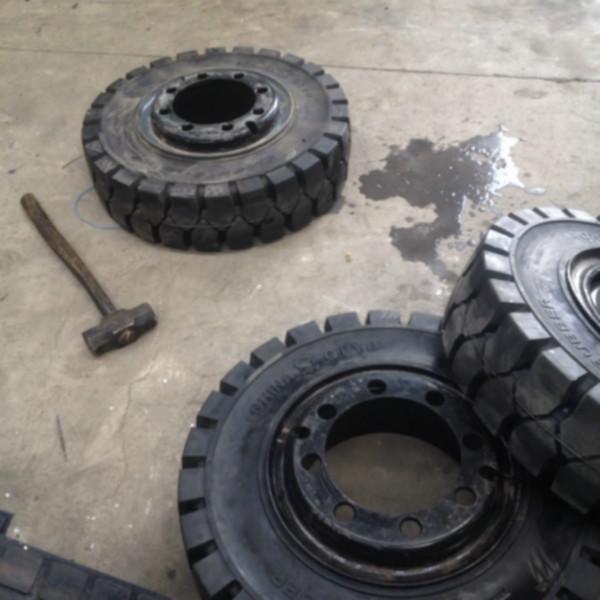 實心胎價格_實心胎廠家_實心胎規(guī)格型號