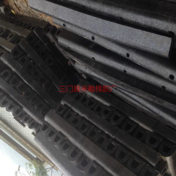 D型橡膠護(hù)舷圖片/D型橡膠護(hù)舷樣板圖 (2)