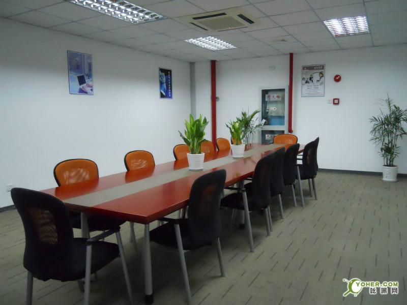 供應(yīng)上海金山廠房工廠裝修裝潢工程施工，拉法基紙面石膏板吊頂隔墻