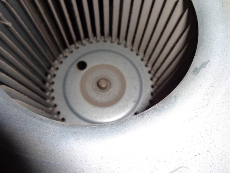 供應(yīng)廣西中央空調(diào)風(fēng)機(jī)盤管清洗消毒