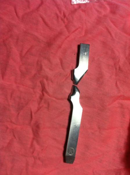 X型探花形刀嘴圖片