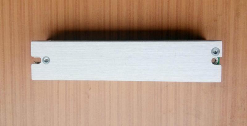 供應(yīng)12V/5A迷你AC電源開關(guān)電源鋁殼電源*率電源品質(zhì)保證