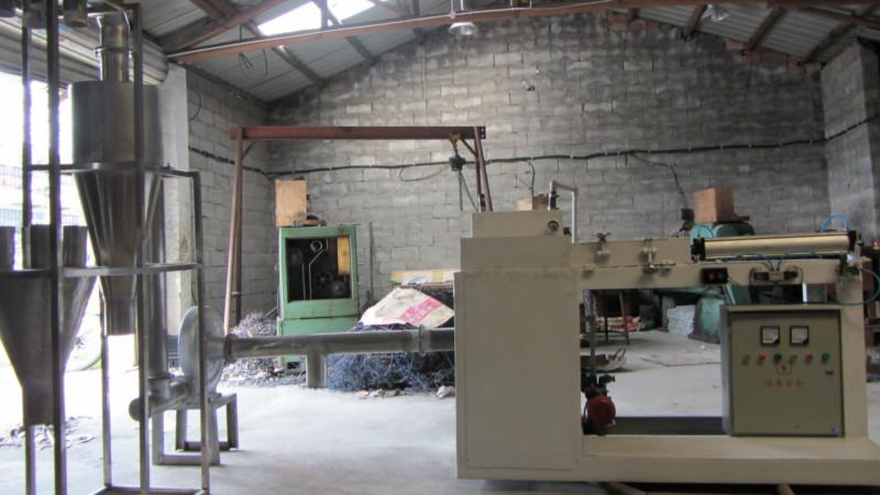 供應(yīng)四氟磨粉設(shè)備