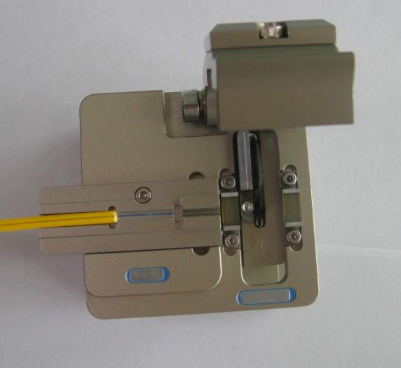 供應甘肅住友高精度光纖切割刀廠家/住友光纖切割刀廠價直銷