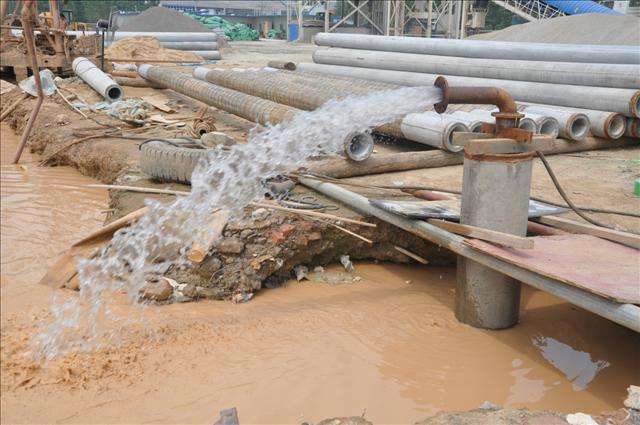 保定霸州市鉆井隊(duì)打井隊(duì)供應(yīng)保定霸州市水源熱泵中央空調(diào)鉆井隊(duì)