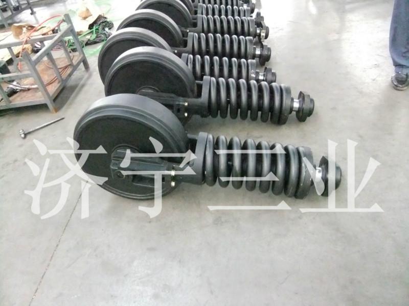 供應(yīng)小松挖掘機(jī)漲緊裝置總成