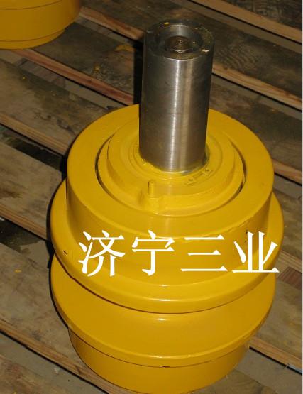 供應(yīng)山推推土機(jī)SD22拖輪