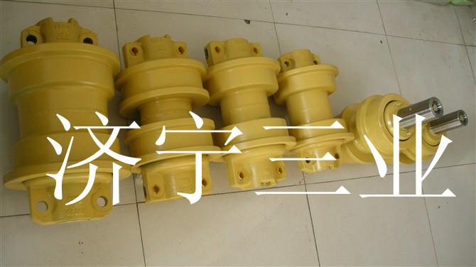 供應(yīng)山推推土機(jī)支重輪
