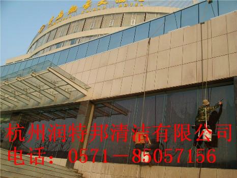 供應(yīng)臨安外墻清洗公司