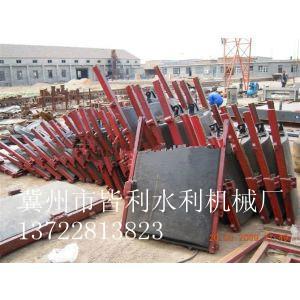 鑄鐵閘門+螺桿啟閉機(jī)圖片