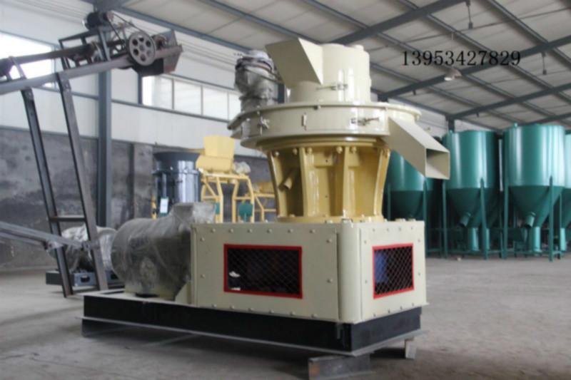 木屑顆粒機(jī)圖片/木屑顆粒機(jī)樣板圖 (2)