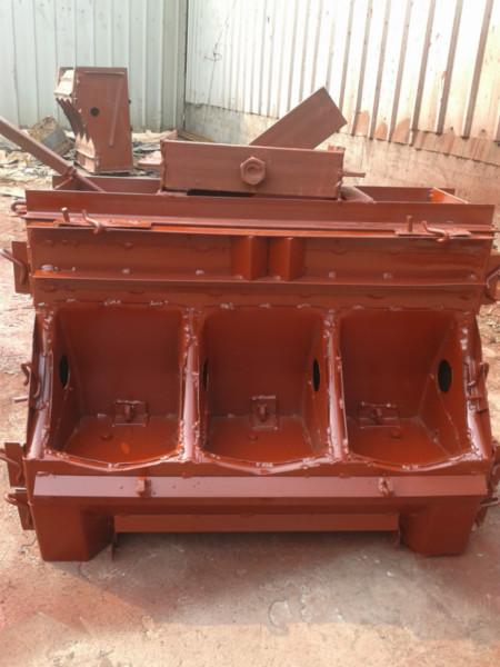 供應豬槽模具八件