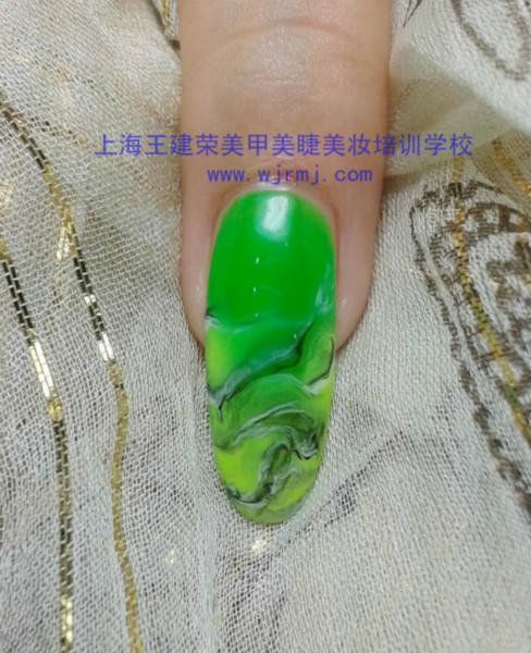 上海浦東陸家嘴職業(yè)培訓(xùn)美甲培訓(xùn)上海浦東美甲學(xué)校浦東學(xué)美甲
