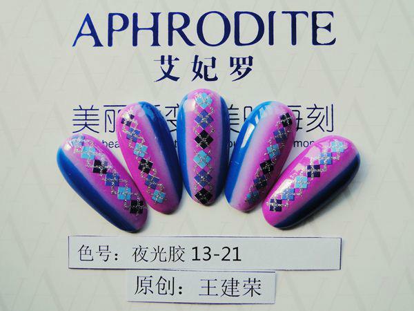 上海南匯美甲培訓(xùn)浦東美甲培訓(xùn)學(xué)校圖片