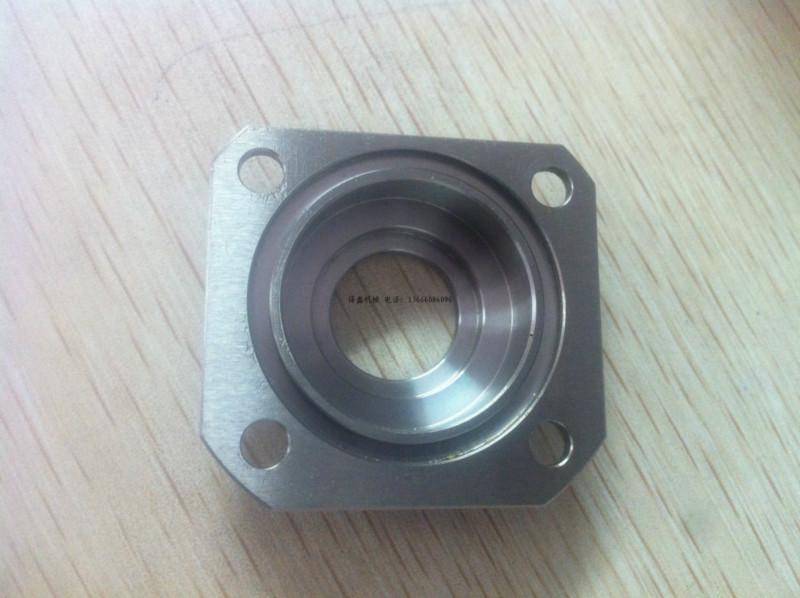 沙迪克水蓋圖片