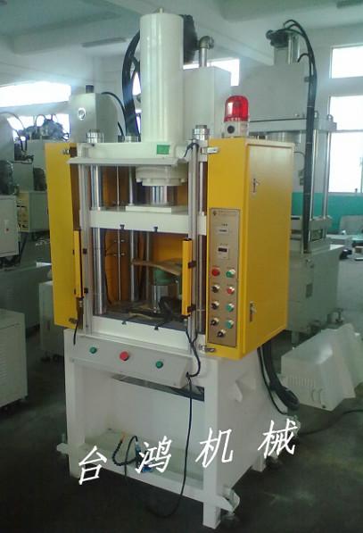 壓鑄件、注塑件、合金件水口料切邊機