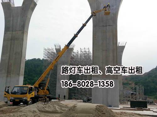 供應(yīng)廣州番禺路燈車租賃價格、廣州番禺路燈車租賃公司